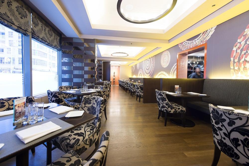 Cambridge Suites Toronto Ngoại thất bức ảnh