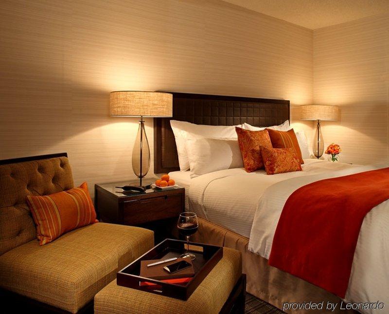 Cambridge Suites Toronto Phòng bức ảnh