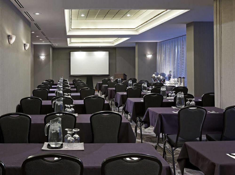 Cambridge Suites Toronto Ngoại thất bức ảnh