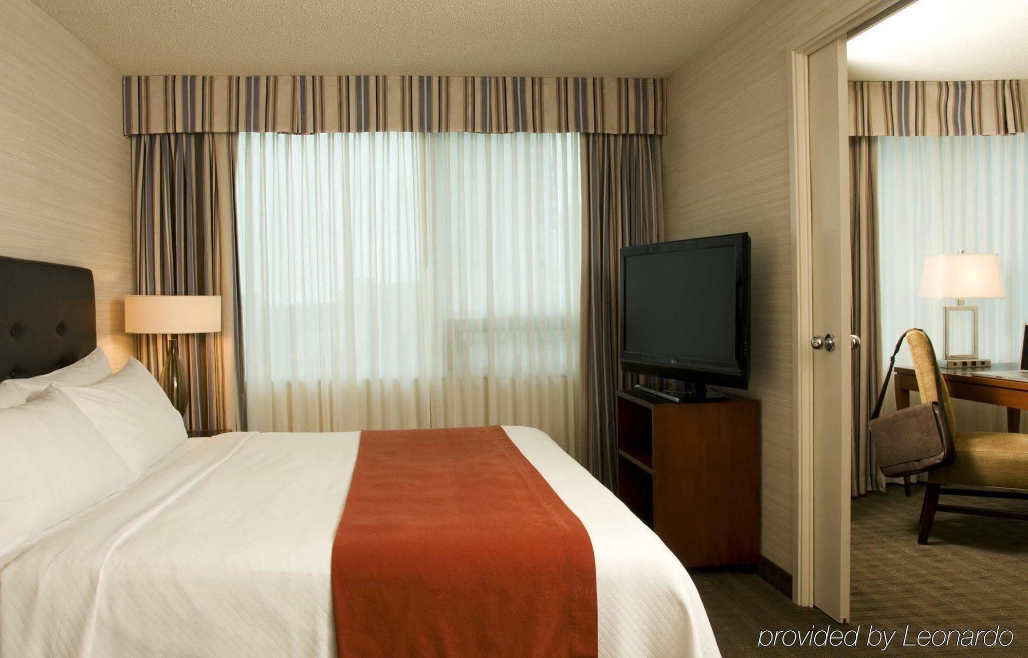 Cambridge Suites Toronto Ngoại thất bức ảnh