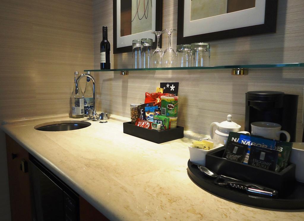 Cambridge Suites Toronto Ngoại thất bức ảnh